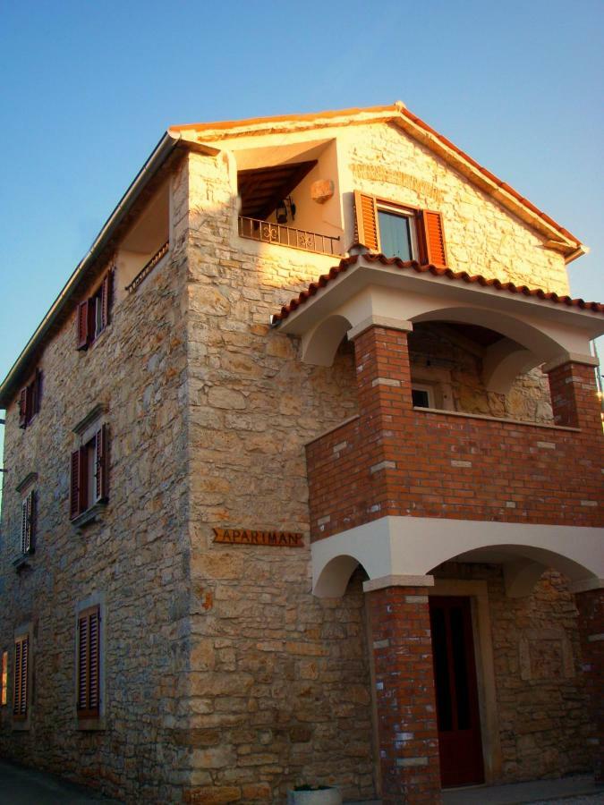 Percic * Tar-Vabriga