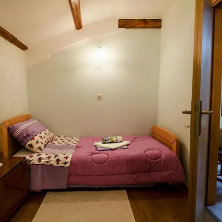 Apartment Percic Tar-Vabriga Exterior photo